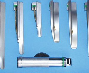 Set de laryngoscopes à LED MR-Conditionnel